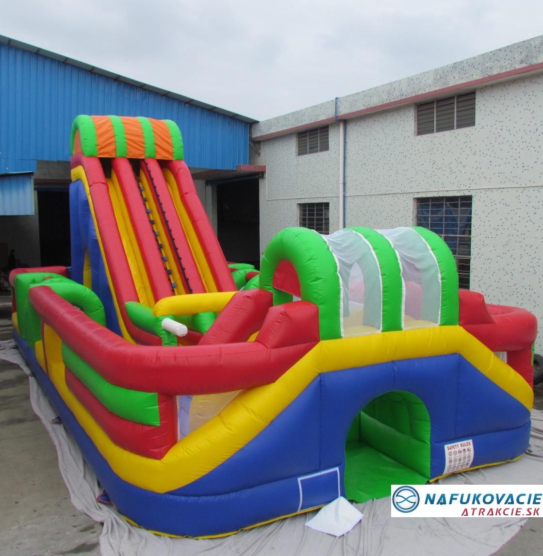 Nafukovací zábavné město 
